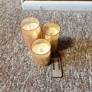 Set of 3 Flameless Battery Powered Candles with Remote.